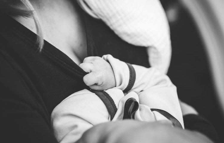 Pathologies de l’enfant liées à l’allaitement maternel